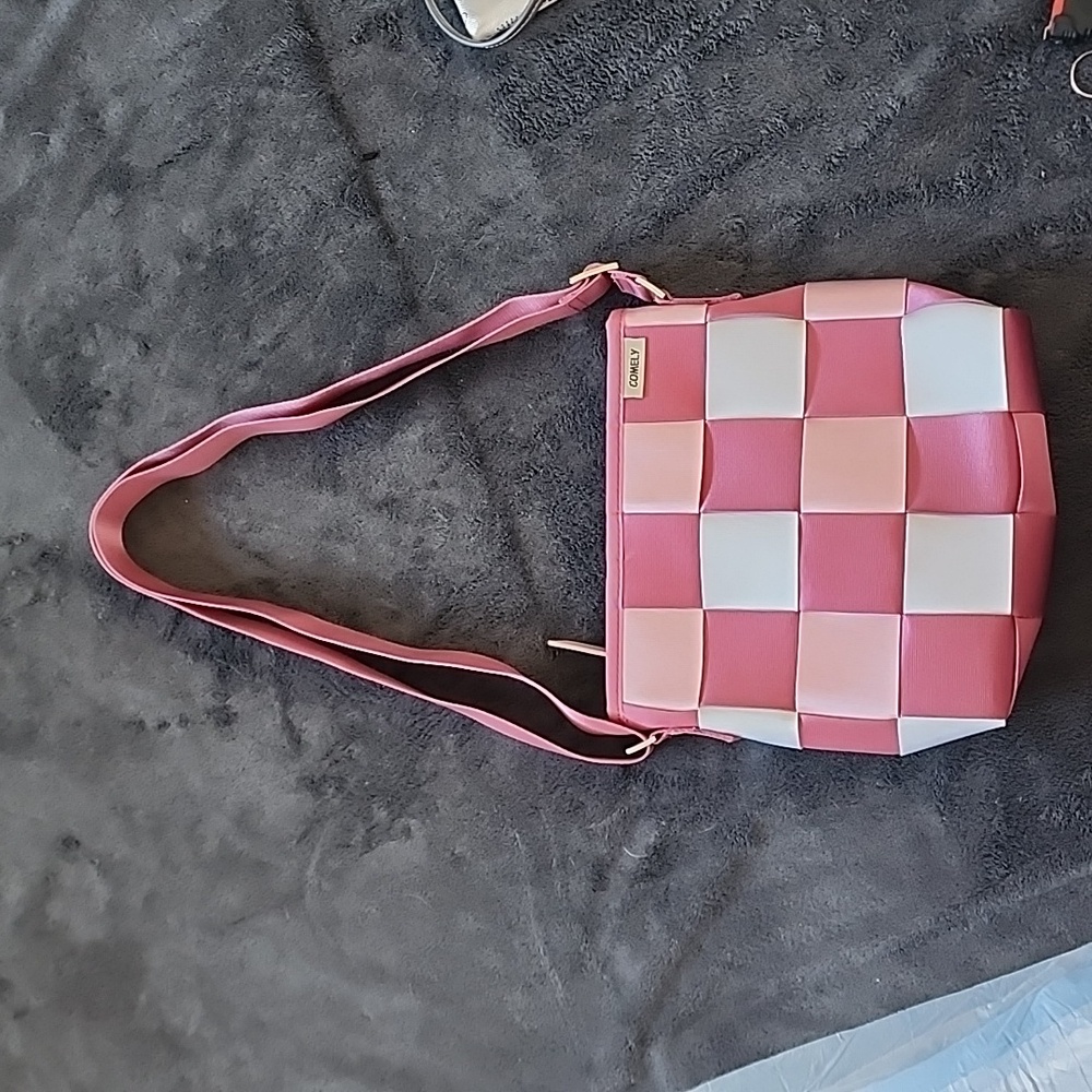 Comely "RARE" Seatbelt Crossbody- EUC